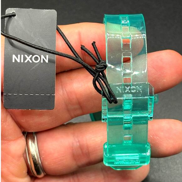 Nixon Medium Time Teller P A1215-309 Turquoise 31mm Watch NIBWT main image 7